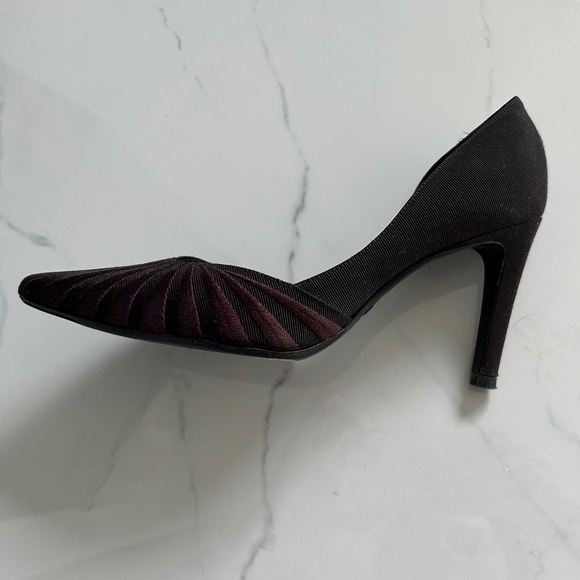 Giorgio Armani Pumps, High Heels, US 7.5, Dark Brown, Made in Italy $1095 SALE - Picture 2 of 6